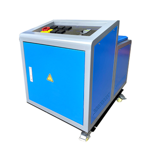 Hotmelt Adhesive Machine with 2 Outputs for Nonwoven Surgical Gown Gluing Purpose